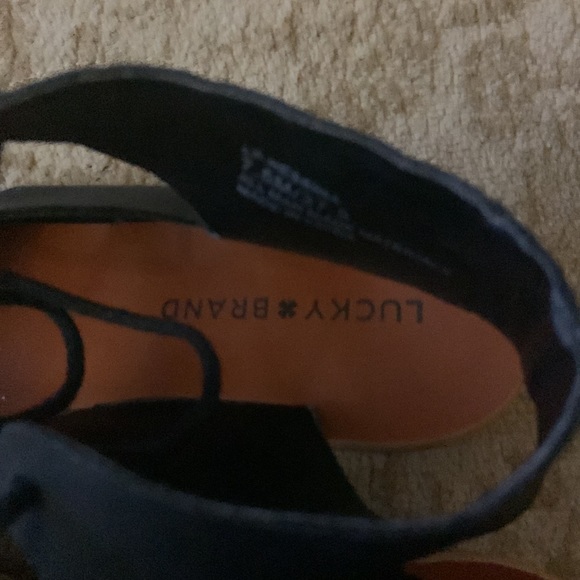 Lucky Brand | Hessina Sandals - Picture 3 of 4